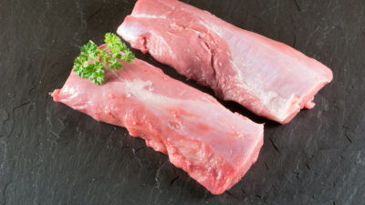 Wildschweinrücken ohne Knochen – Zart, aromatisch und einfach in der Zubereitung